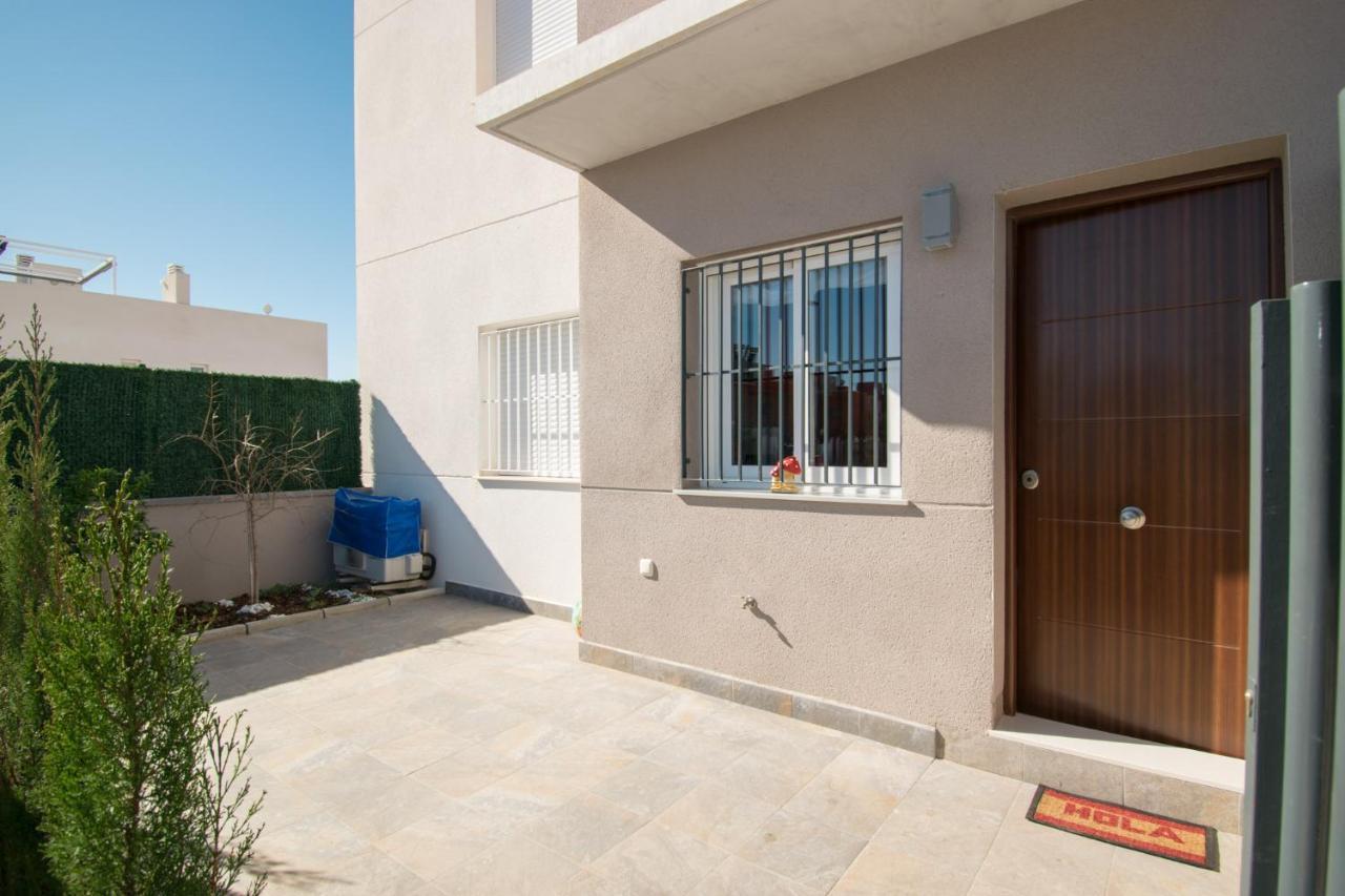 059 Luxury Bungalow - Ac/Wifi Torrevieja Buitenkant foto